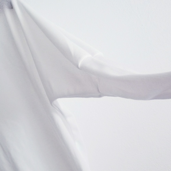 Loose Batwing Knitted Top - Picture 5 of 8